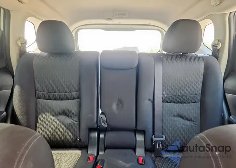 2019 Nissan Rogue S z USA, uszkodzony, nr VIN JN8AT2MT7KW502326